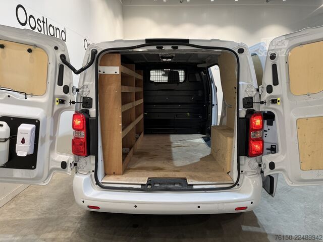 Slēgtais furgons Toyota PROACE Electric Worker Professional L2 Extra Ra...
