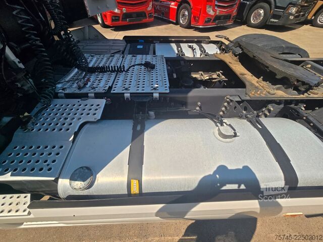 Standard SZM RENAULT T480 * ACC * 2X TANK * SPURHALTE *