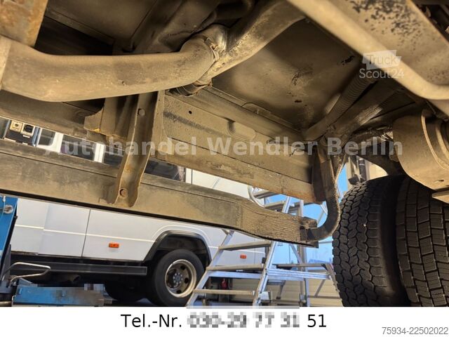 Minibussi MERCEDES-BENZ Vario 814D Diff Klima Airbag Standh 120km/h