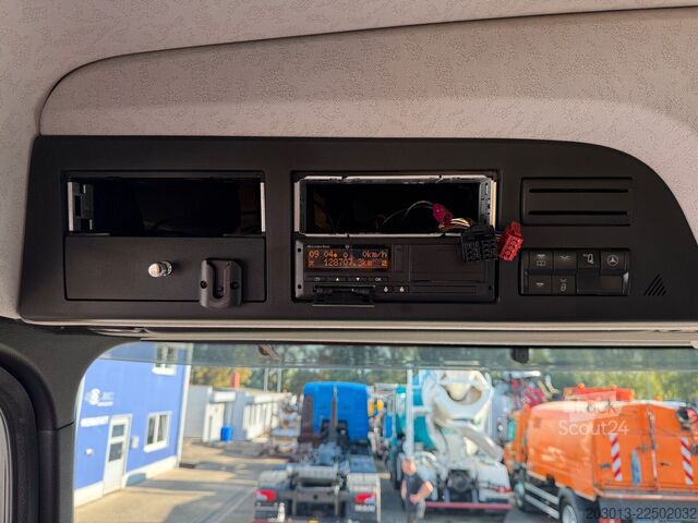 Kippiauto MERCEDES-BENZ AROCS 2042 4x4 MEILLER Kipper Winterd.