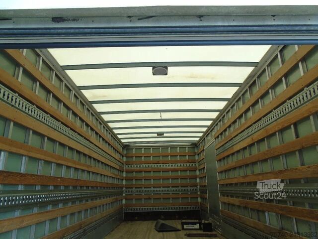 Gesloten bak MAN TGL 12.250 + EURO 5 + LIFT