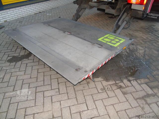 Transport chłodniczy/mrożony Volvo FH 460 + TRS COOLING + LIFT + EURO 6