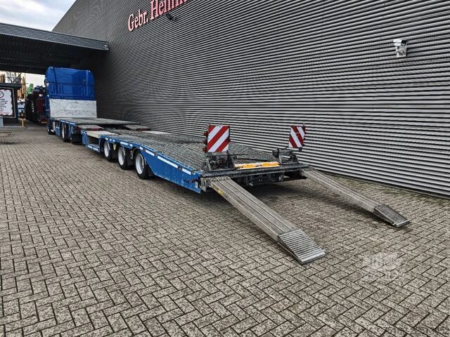 Autotransporter DAF XF 480 6x2 + FVG FS 4 Pieces!