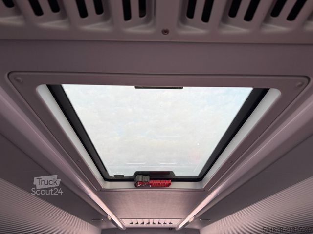 Minibus MERCEDES-BENZ Sprinter Travel 65