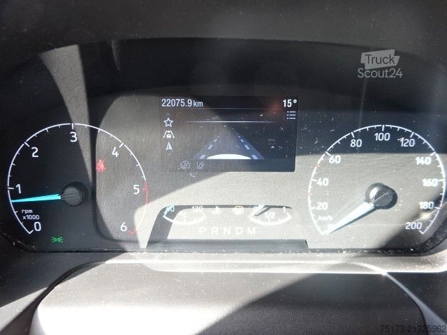 Autocaravana FORD Nugget Hochdach 185PS Autm. Navi Kamera