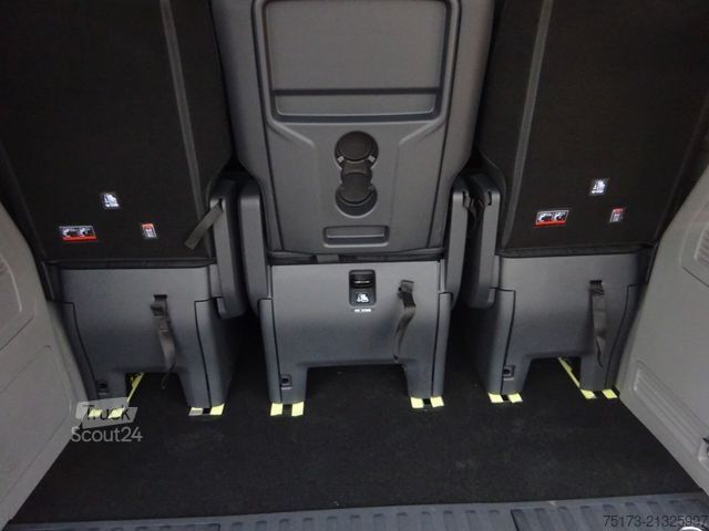 Minibus FORD Tourneo Custom Active 340L1 PHEV AHK Matrix 360K