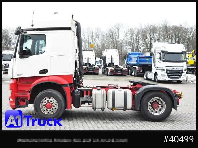 Standardowy ciągnik siodłowy MERCEDES-BENZ Arocs 1840, SZM, 4x4H, Motorproblem