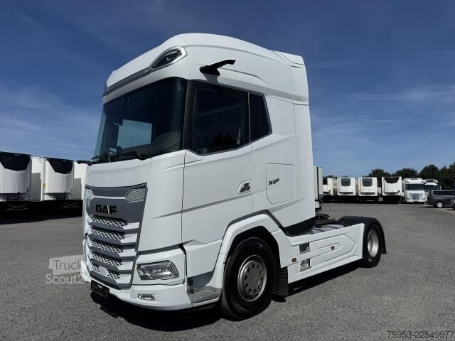 Standardni vlačilec DAF XG+ 530 FT Leder Standklima Intarder