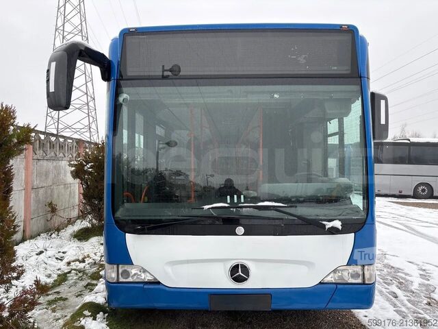 Autobus articolato Mercedes-Benz O 530