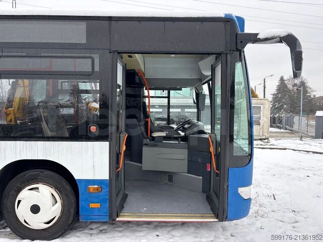 Autobus articolato Mercedes-Benz O 530