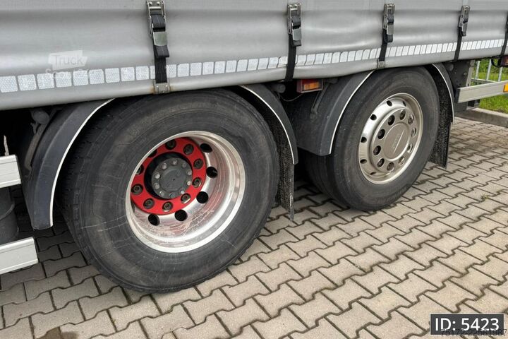 Glidende presenning DAF CF 330 Day Cab, Euro 6, 6x2 / Broken engine! / ...