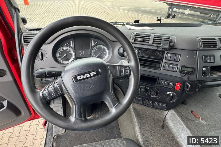 Glidende presenning DAF CF 330 Day Cab, Euro 6, 6x2 / Broken engine! / ...