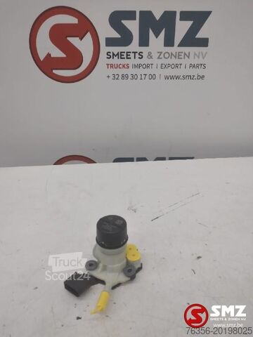 Sistemul de alimentare cu combustibil Mercedes AdBluepomp Mercedes E-Class A0024707794