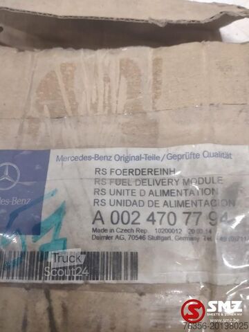 Sistemul de alimentare cu combustibil Mercedes AdBluepomp Mercedes E-Class A0024707794