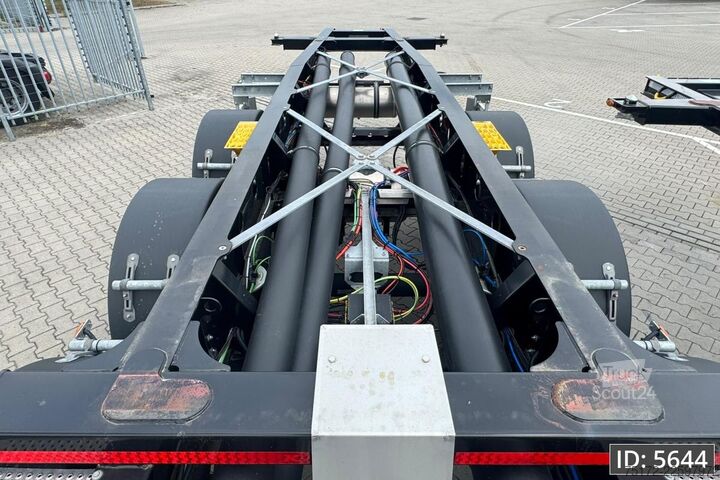Transport av containrar Kässbohrer XS Tankchassis ADR / BPW Axles / Alu rims / Mor...
