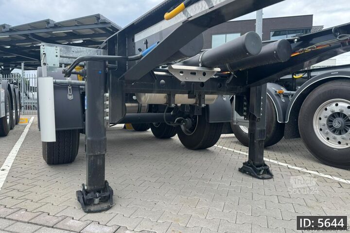 Transport av containrar Kässbohrer XS Tankchassis ADR / BPW Axles / Alu rims / Mor...
