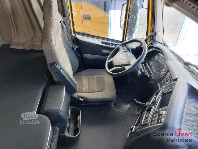 Standart çekici ünitesi IVECO Hi-Way 460 T/P  Vollspoiler Alcoa Intarder