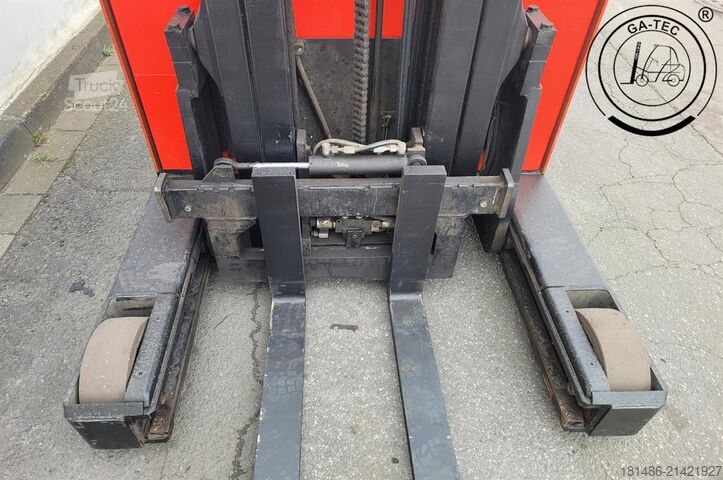 Reach truck BT RRB2