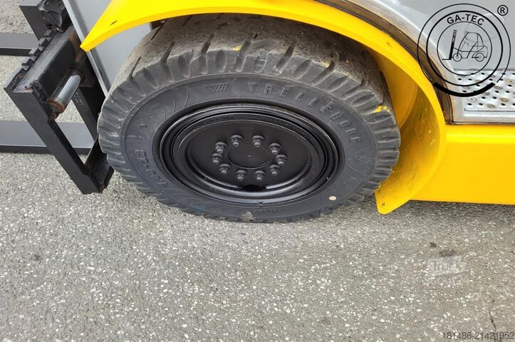 Wózek widłowy LPG Jungheinrich TFG425s