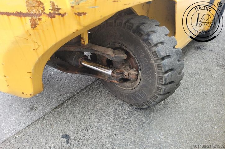 Дизельный вилочный погрузчик Nissan YG1D2A320