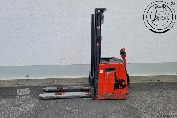 Empilhador manual Linde L14