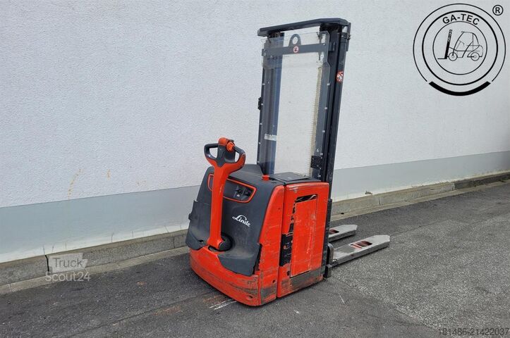Empilhador manual Linde L14