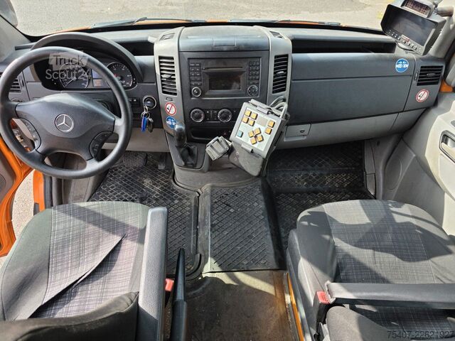 Cits MERCEDES-BENZ Sprinter II Pritsche/DoKa 413/414/416/510/511/51