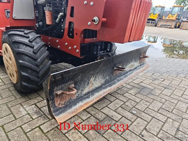 Strunkfräse Ditch Witch RT 45 + H314 Stump Grinder + H331 Vibratory Plo...