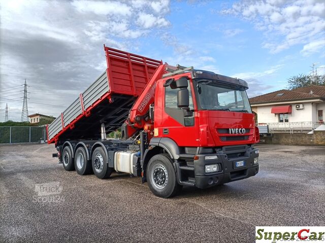 TOVORNO VOZILO Z DERJALOM IN KIPEROM Iveco STRALIS 320S45