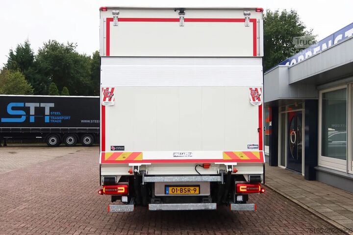 Mala DAF LF 210 Bakwagen+ Dhollandia 1500 kg Comfort cabine
