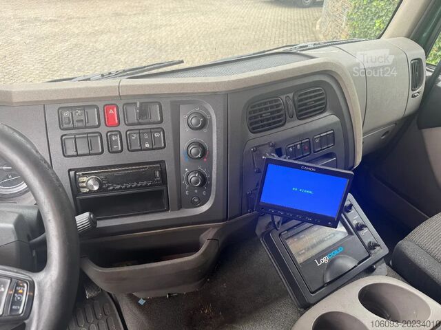 Transporte refrigerado/congelado DAF LF 250 Koelwagen 2 compartimenten