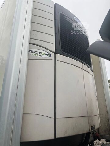 Transporte refrigerado/congelado DAF LF 250 Koelwagen 2 compartimenten
