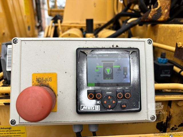 Dreiseitenkipper LKW MERCEDES-BENZ Arocs 1848 4x4*FUNK*MKG HLK125*3x Ausschübe*TOP