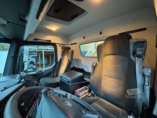 Camion ribaltabile trilaterale MERCEDES-BENZ Arocs 1848 4x4*FUNK*MKG HLK125*3x Ausschübe*TOP