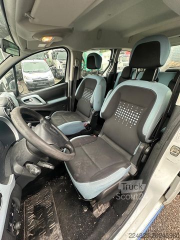 Minibús CITROEN BERLINGO SELECTION*2013*1HAND*5 SITZER*EURO5*