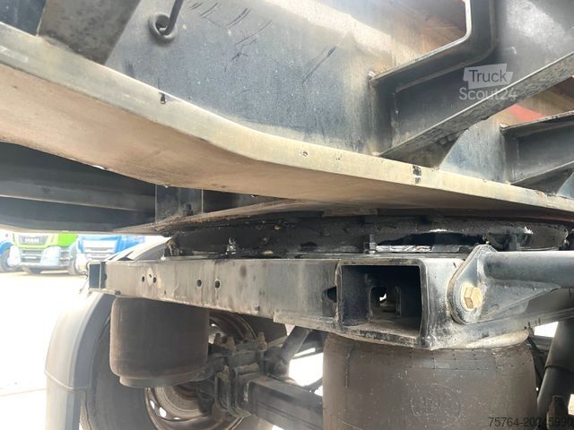 Semi-reboque SCHWARZMÜLLER Roll Kran Kennis 30R Drehkranz/2x gelenkt/Miete