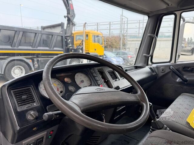 Tipper truck Nissan ATLEON 120