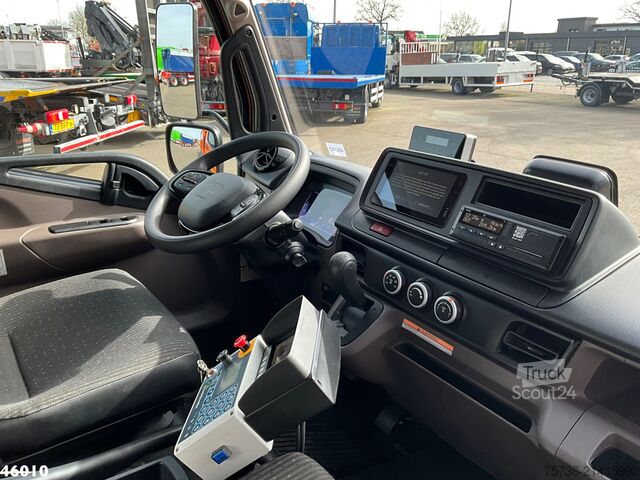Refuse collection vehicle FUSO Canter 9C18 Geesink 7m³