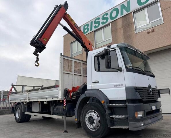 Düz kasa kamyon Mercedes-Benz Atego 1828