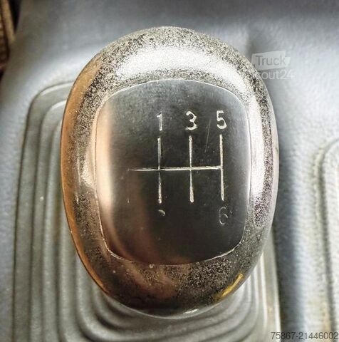 Autocarro con cassone fisso Mercedes-Benz Atego 1828