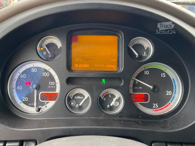 Estándar-SZM DAF XF 105.460 bj 2015!  MANUAL gearbox, EURO 5, FRIGO