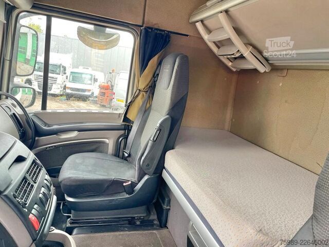 Estándar-SZM DAF XF 105.460 bj 2015!  MANUAL gearbox, EURO 5, FRIGO