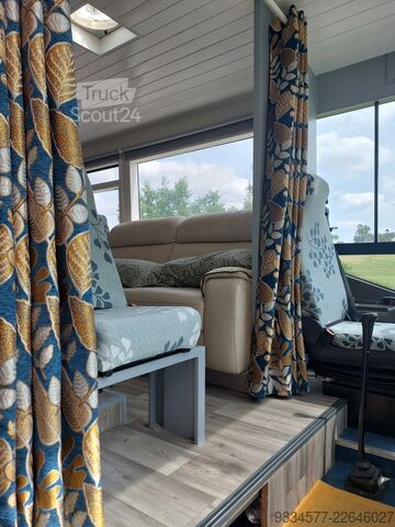 Camping-car poids lourds IRISBUS Récréo