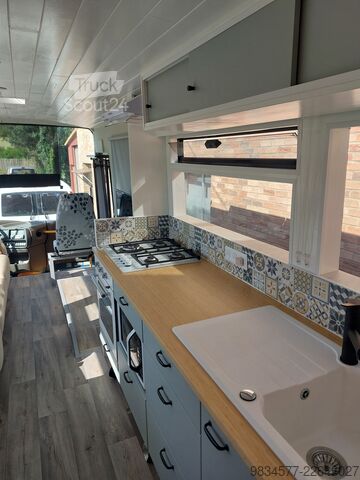 Camping-car poids lourds IRISBUS Récréo