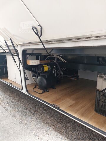 Camping-car poids lourds IRISBUS Récréo