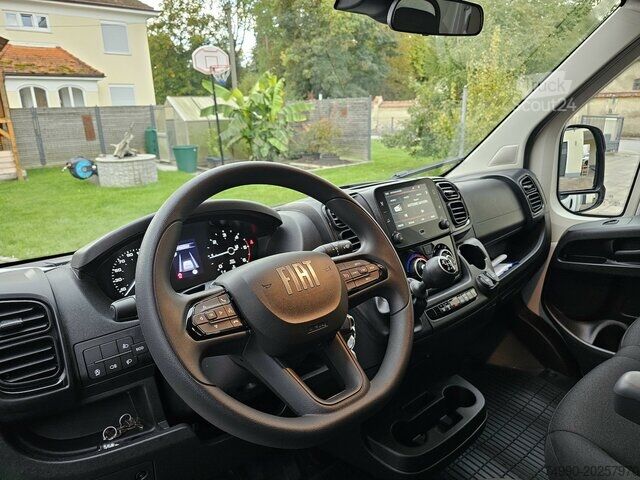 Vrachtwagen met bakwagen Fiat Ducato 35 MAXI 180 Koffer Kamera 7` TFT sofort