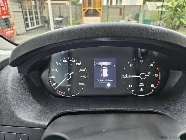 Vrachtwagen met bakwagen Fiat Ducato 35 MAXI 180 Koffer Kamera 7` TFT sofort