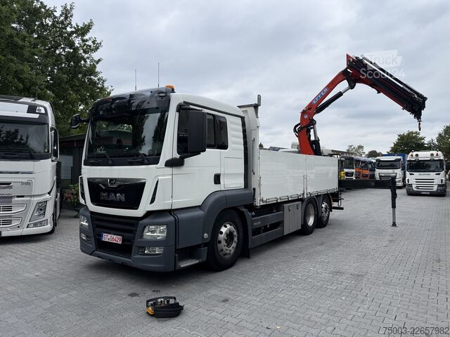 Ladbil med lad MAN TGS 26.470 6X2 Effer 215 bis 16 Meter