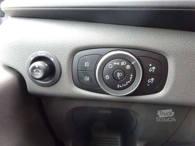 Hög tak skåpbil FORD Transit 350 L3H2 TRAIL 4x4 AHK Xenon Navi SYNC4