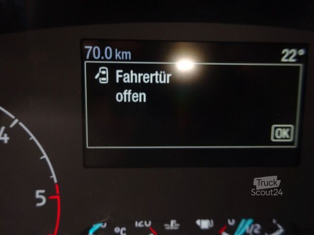 Hög tak skåpbil FORD Transit 350 L3H2 TRAIL 4x4 AHK Xenon Navi SYNC4